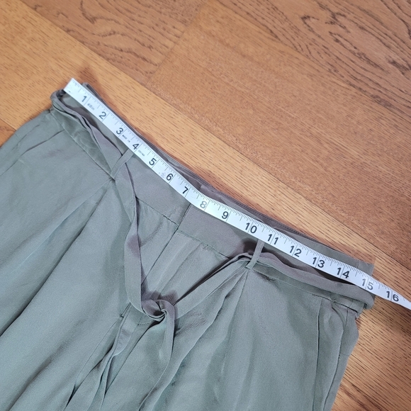 Joie Pure Silk Belted Sage Green Pants Gorgeous! - Picture 8 of 11